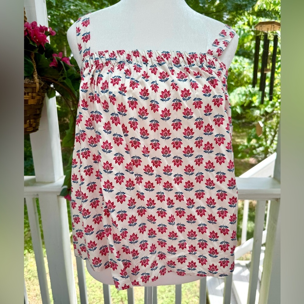 NWT PINK & WHITE BLOCK PRINT TOP WITH BOW IN BACK-SMALL